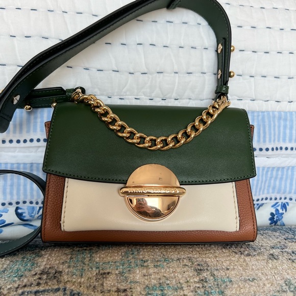 Marc Jacobs The Tuck Lock Bag - Picture 3 of 9